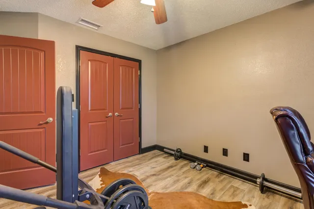 $888,000 | 7913 North Farm To Market Road 1264, Lubbock, TX 79415