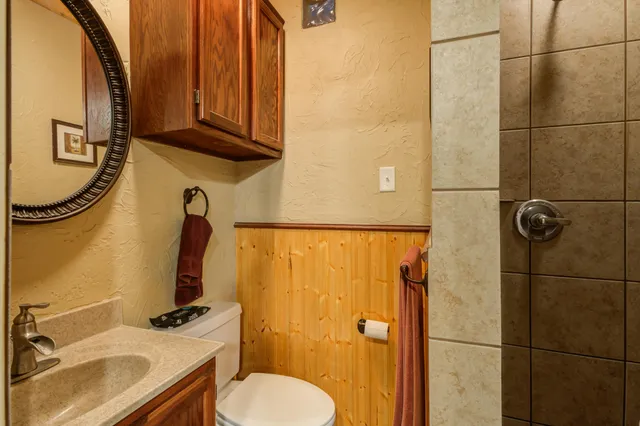 $888,000 | 7913 North Farm To Market Road 1264, Lubbock, TX 79415