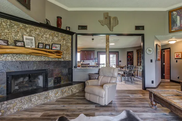 $888,000 | 7913 North Farm To Market Road 1264, Lubbock, TX 79415