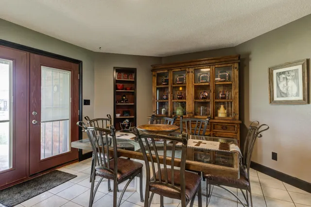 $888,000 | 7913 North Farm To Market Road 1264, Lubbock, TX 79415