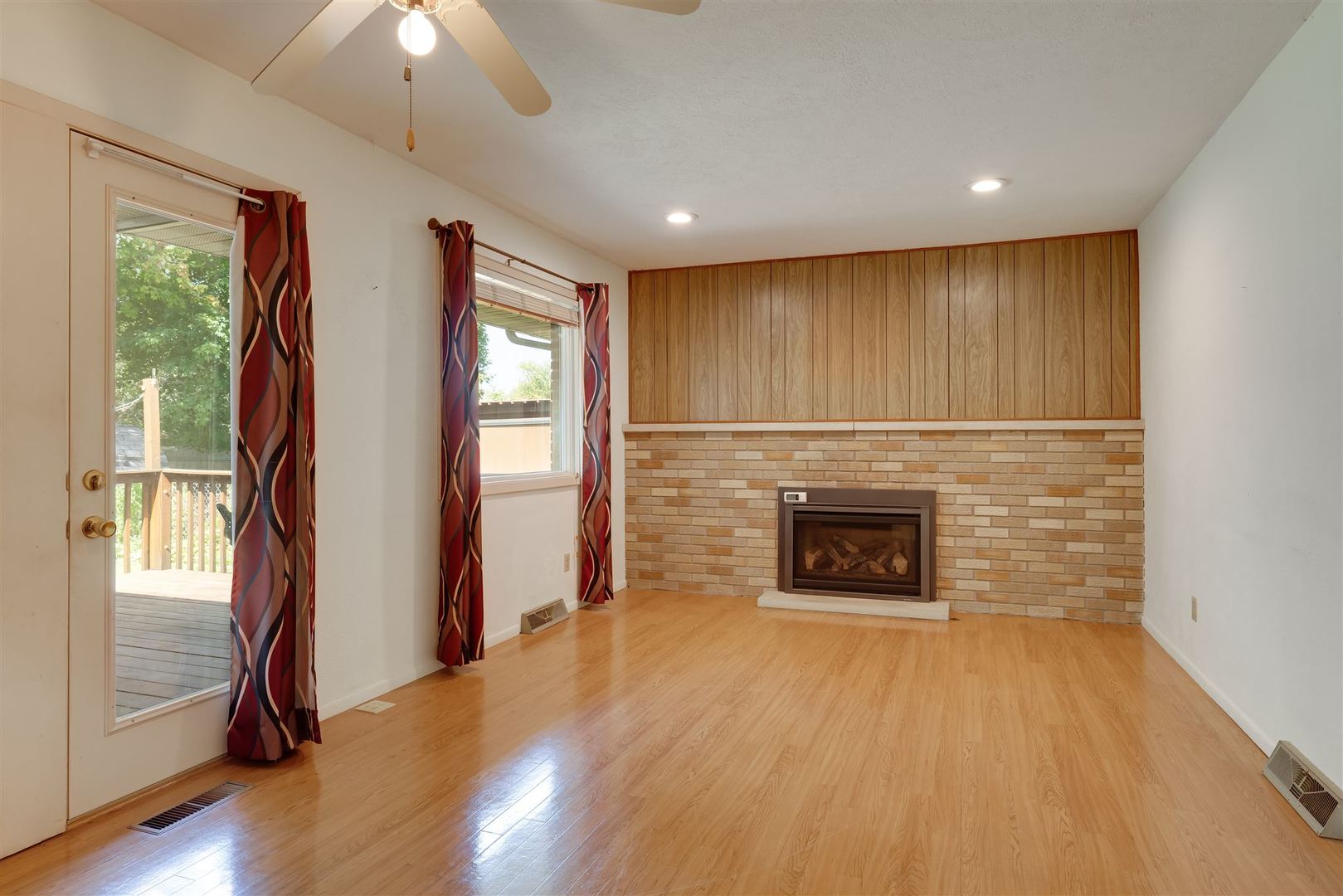 109 Riss Drive Normal, IL 61761 - Photo 7 of 27 Gallery Image 7