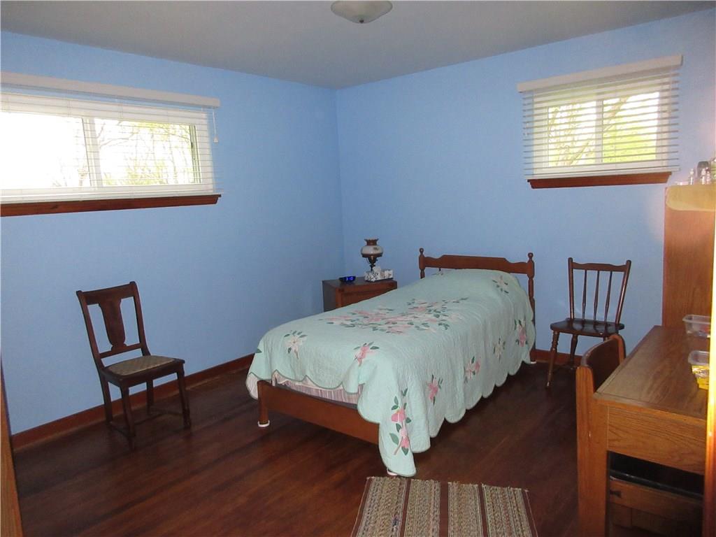 139 North Eberhart Road Butler, PA 16001 - Photo 8 of 15 MASTER BEDROOM