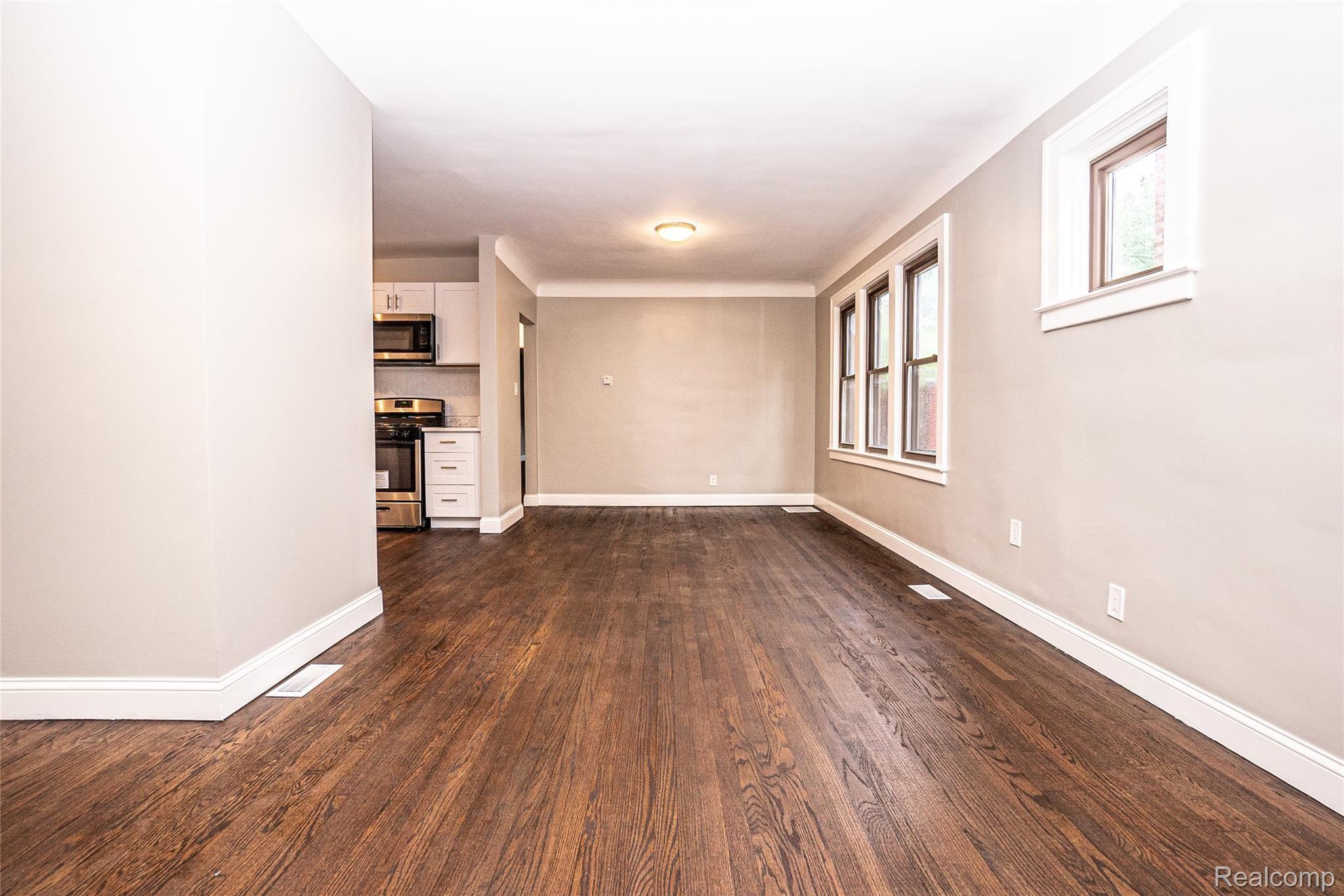 4326 Yorkshire Road Detroit, MI 48224 - Photo 21 of 38 DSC04836.jpg