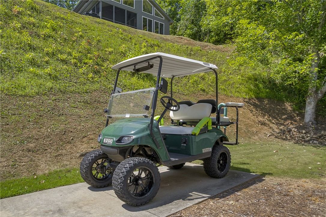 1230 Melton Road, Unit 82 West Union, SC 29696 - Photo 31 of 50 Golf Cart and Pad