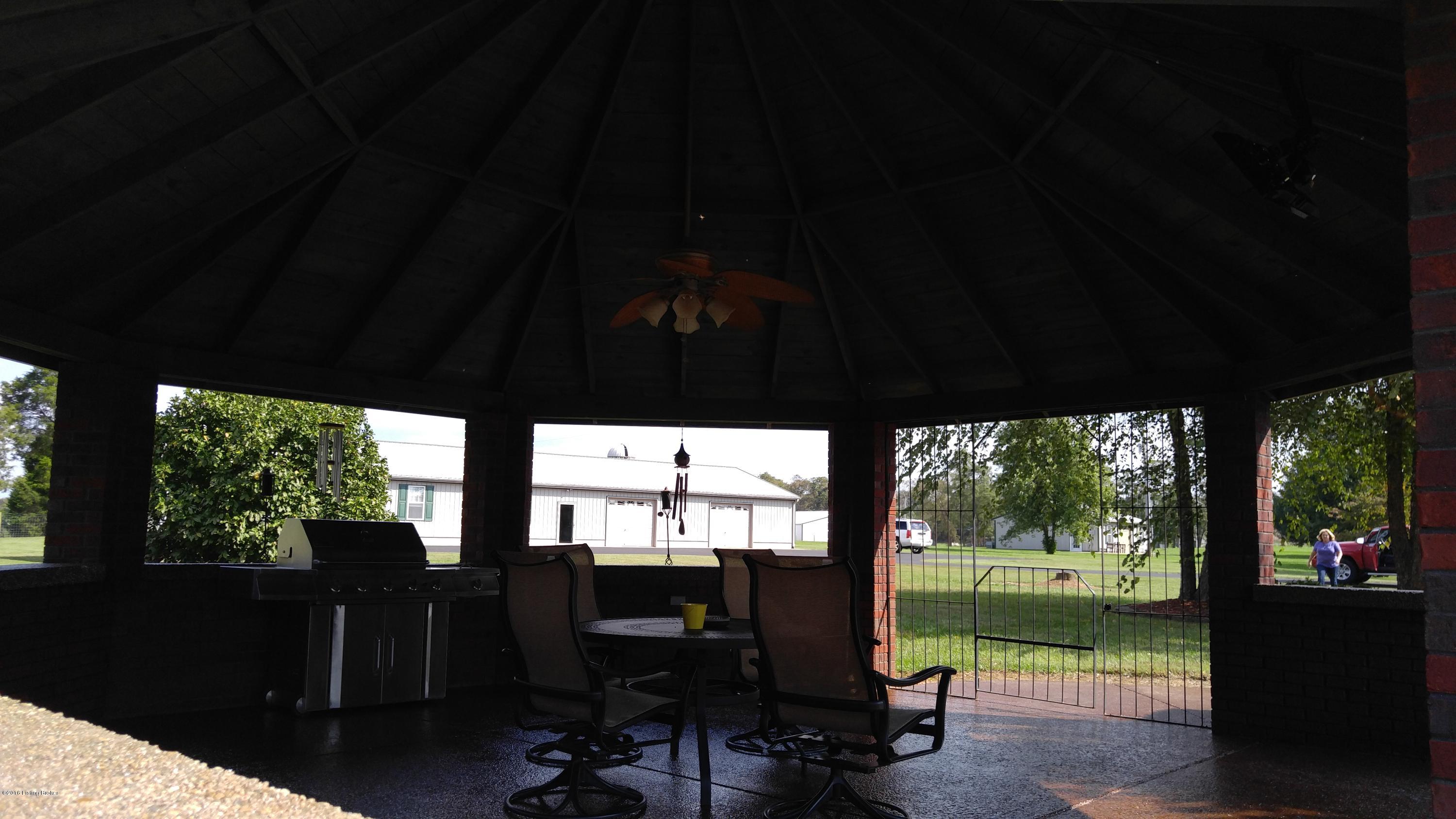 5780 Springfield Road Bardstown, KY 40004 - Photo 23 of 118 Ready for the Family Cook-Out