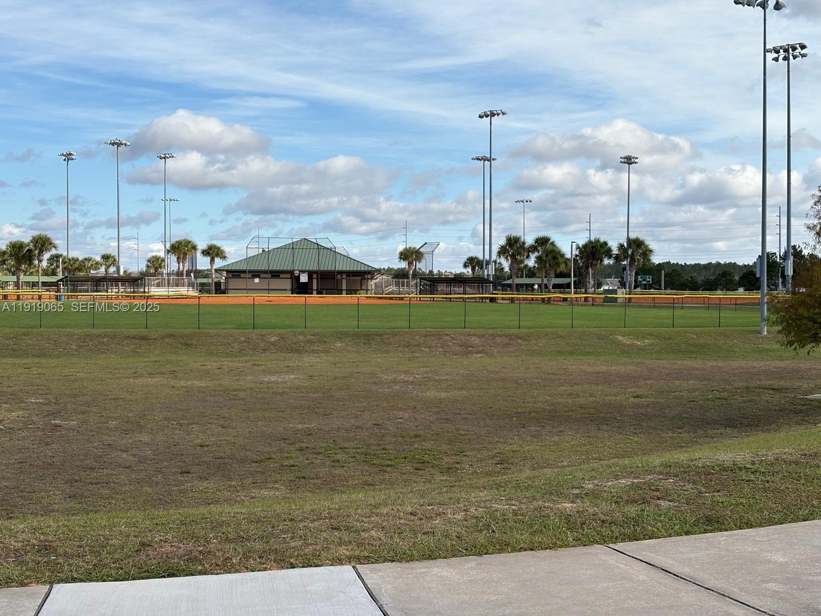 873 Colville Drive, Unit 873 Kissimmee, FL 34759 - Photo 46 of 47 a view of a city