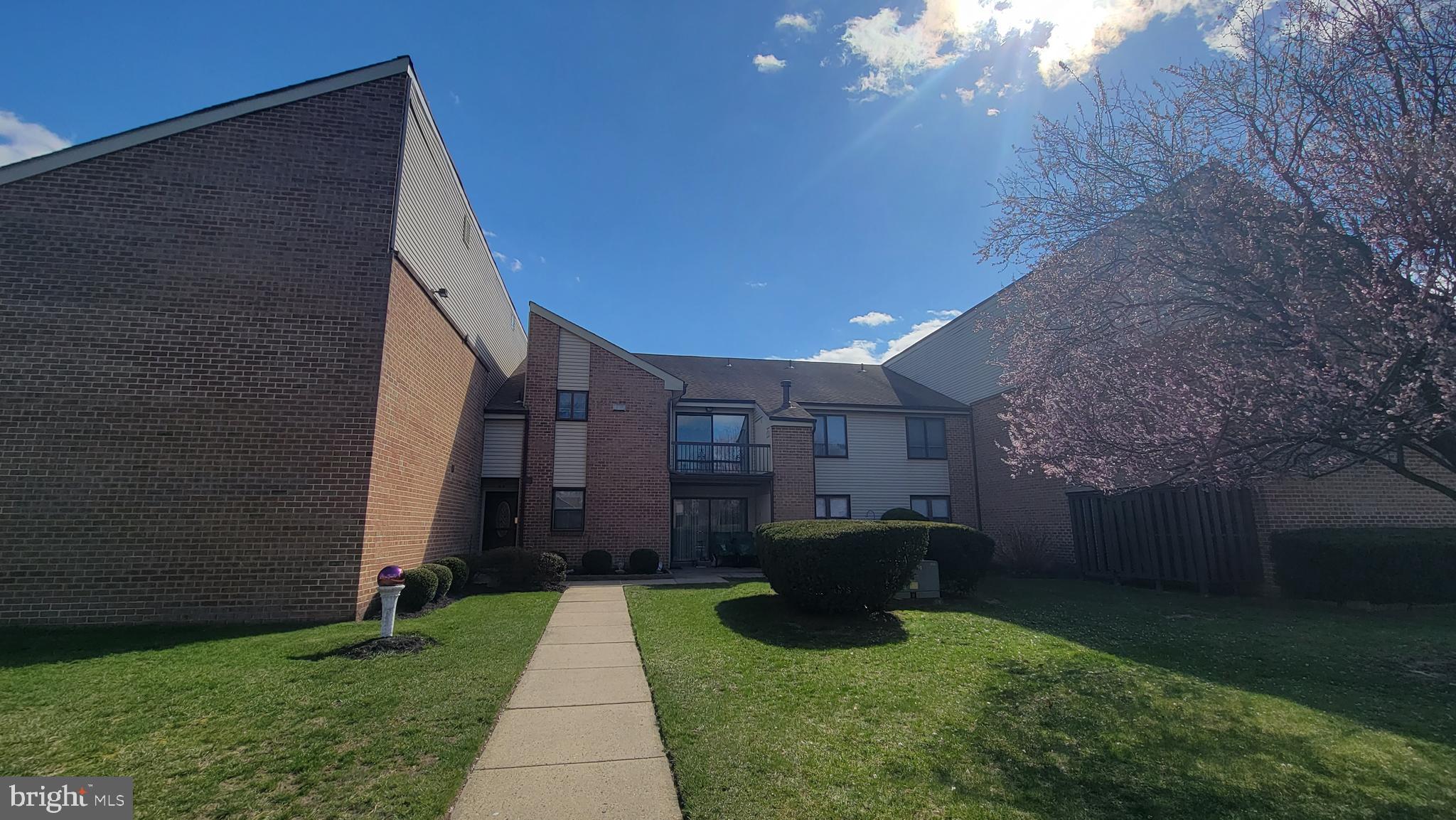 1475 Mt Holly Road, Unit O5 Edgewater Park, NJ 08010 - Photo 5 of 27 Gallery Image 5