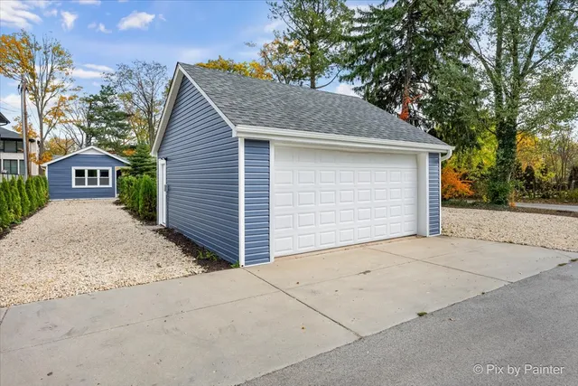 $425,000 | 481 Edward Court, Des Plaines, IL 60016