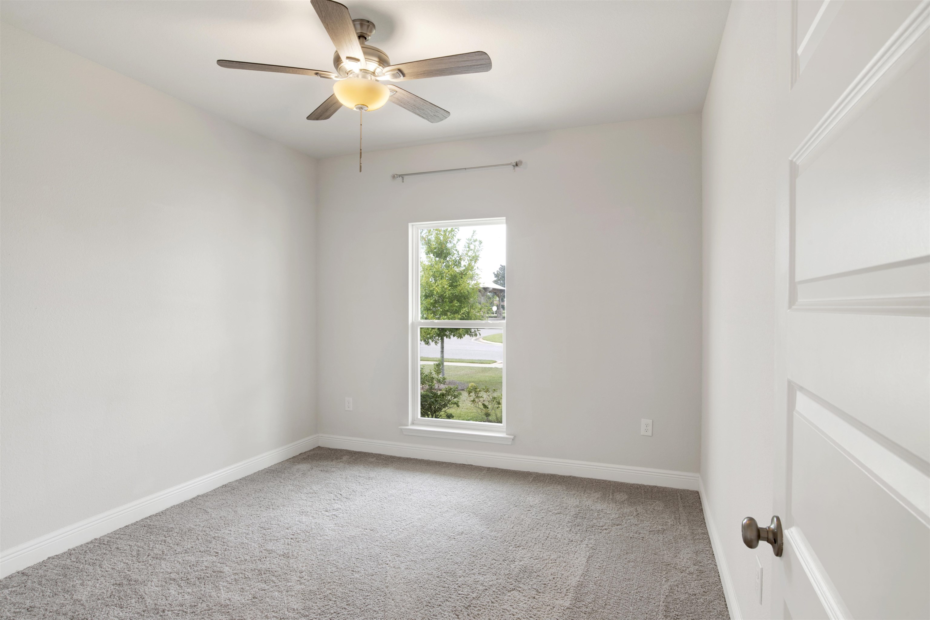 24750 Spectacular Bid Loop Daphne, AL 36526 - Photo 11 of 23