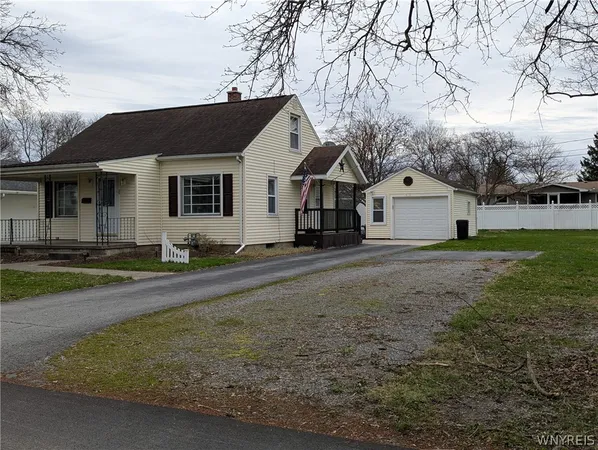 $200,000 | 29 Laurel Drive, Attica, NY 14011