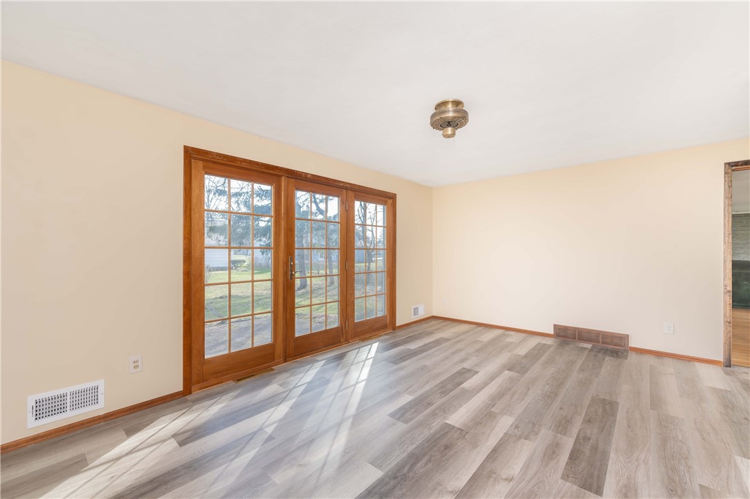 23 North Hollow Road Greece, NY 14626 - Photo 19 of 45