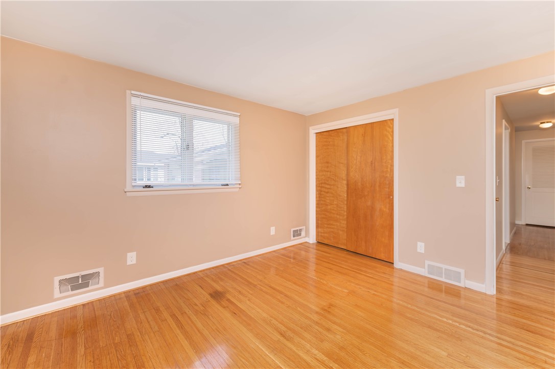 23 North Hollow Road Greece, NY 14626 - Photo 25 of 45