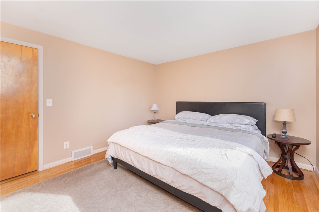 23 North Hollow Road Greece, NY 14626 - Photo 28 of 45