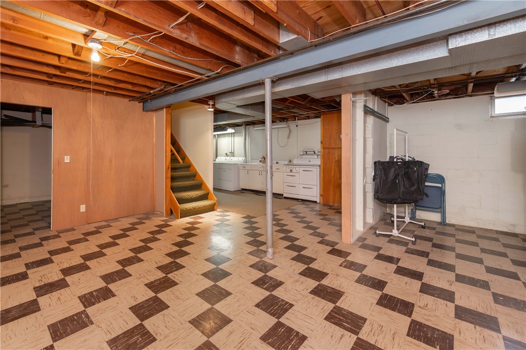 23 North Hollow Road Greece, NY 14626 - Photo 32 of 45