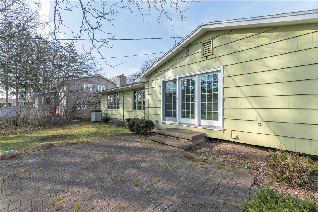 23 North Hollow Road Greece, NY 14626 - Photo 38 of 45