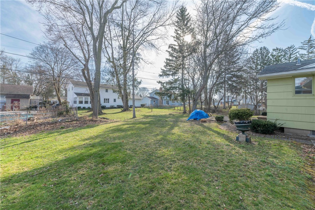 23 North Hollow Road Greece, NY 14626 - Photo 40 of 45