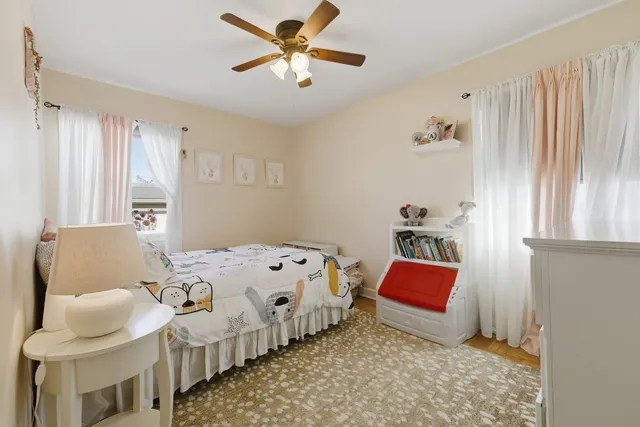 $479,999 | 7448 West Jonquil Terrace, Niles, IL 60714