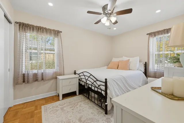 $479,999 | 7448 West Jonquil Terrace, Niles, IL 60714