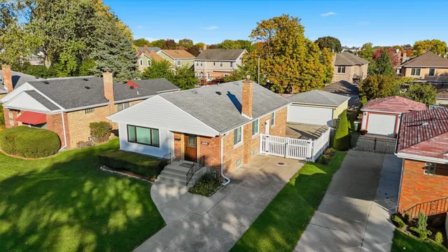 $479,999 | 7448 West Jonquil Terrace, Niles, IL 60714