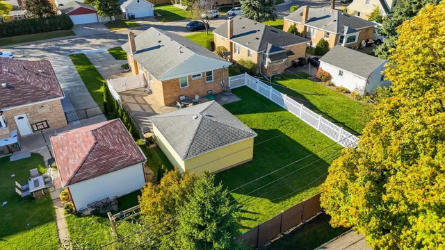 $479,999 | 7448 West Jonquil Terrace, Niles, IL 60714