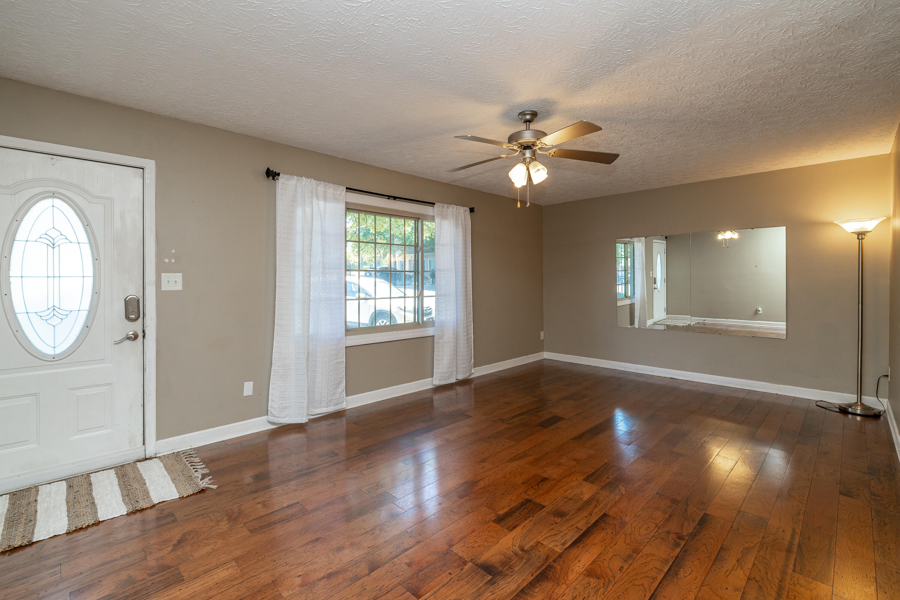 154 Regency Point Path Lexington, KY 40503 - Photo 4 of 29 2-3