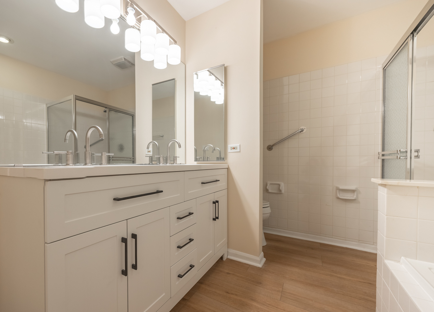 1179 Edington Court Carol Stream, IL 60188 - Photo 13 of 39