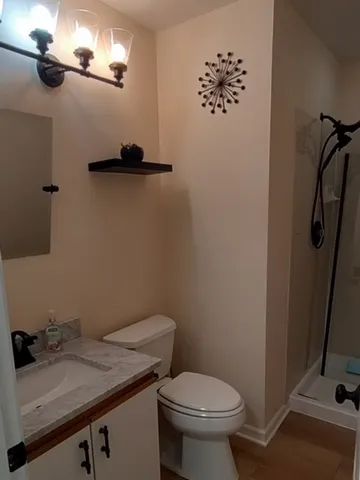 $350,000 | 1179 Edington Court, Carol Stream, IL 60188