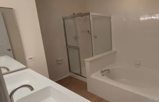 $350,000 | 1179 Edington Court, Carol Stream, IL 60188