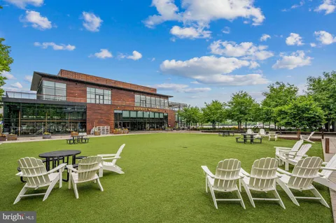 $275,000 | 1000 New Jersey Avenue Southeast, Unit 1221, Washington, DC 20003