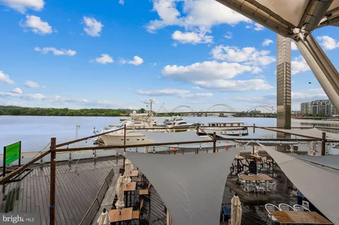 $275,000 | 1000 New Jersey Avenue Southeast, Unit 1221, Washington, DC 20003