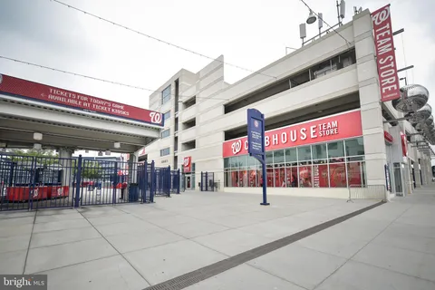 $275,000 | 1000 New Jersey Avenue Southeast, Unit 1221, Washington, DC 20003