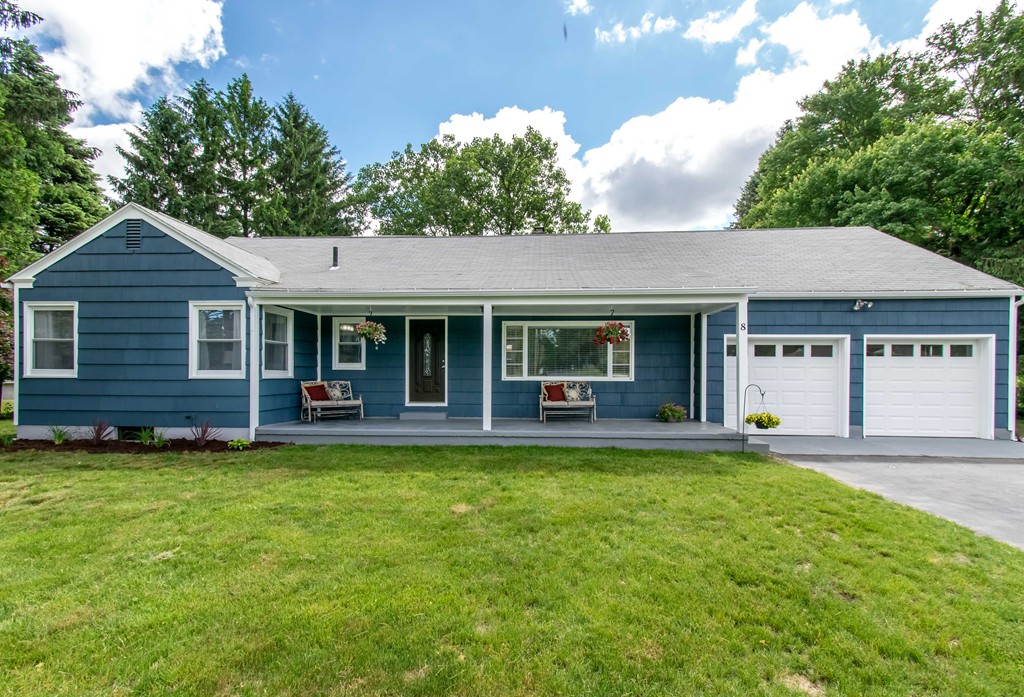 8 Brooklawn Road Wilbraham, MA 01095 - Photo 1 of 30 Gallery Image 1