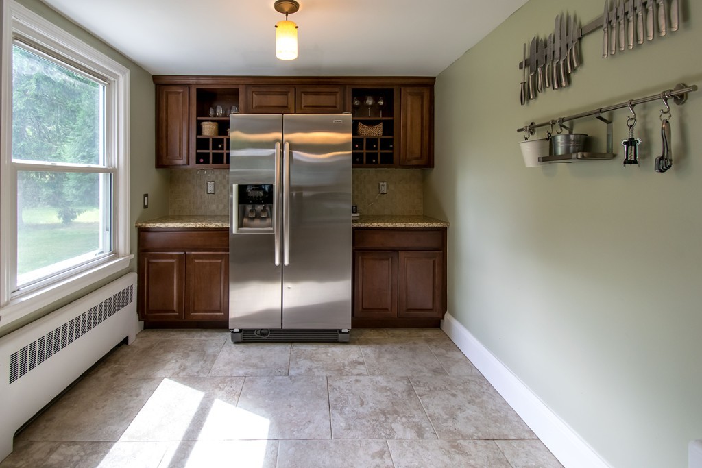 8 Brooklawn Road Wilbraham, MA 01095 - Photo 9 of 30 Gallery Image 9