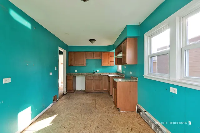 $165,000 | 1525 Idlewild Drive, Round Lake Beach, IL 60073