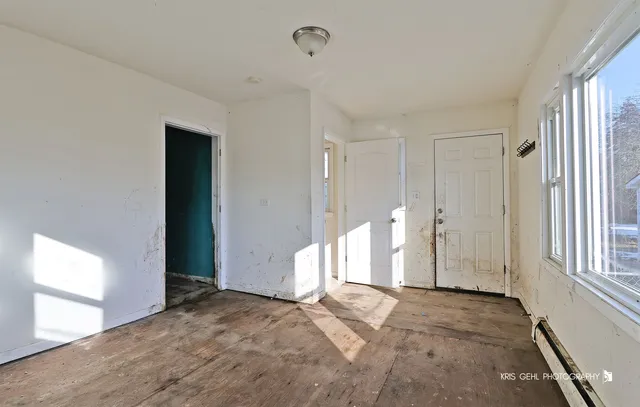 $165,000 | 1525 Idlewild Drive, Round Lake Beach, IL 60073