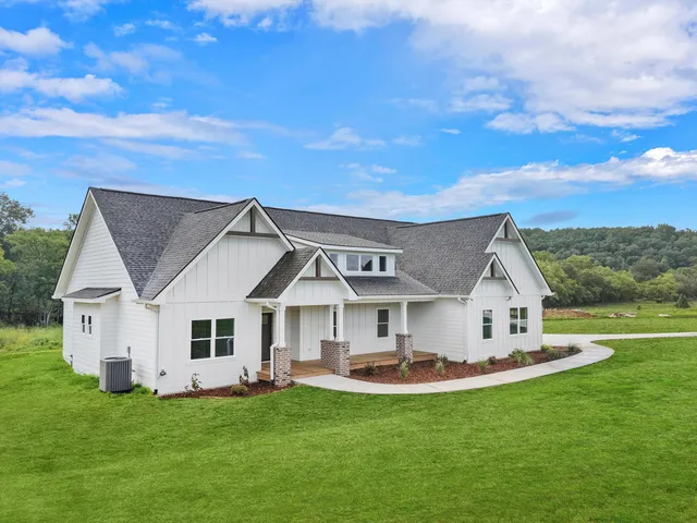 $654,000 | 1086 River Ridge Drive, Unit LOT 58, Dunlap, TN 37327