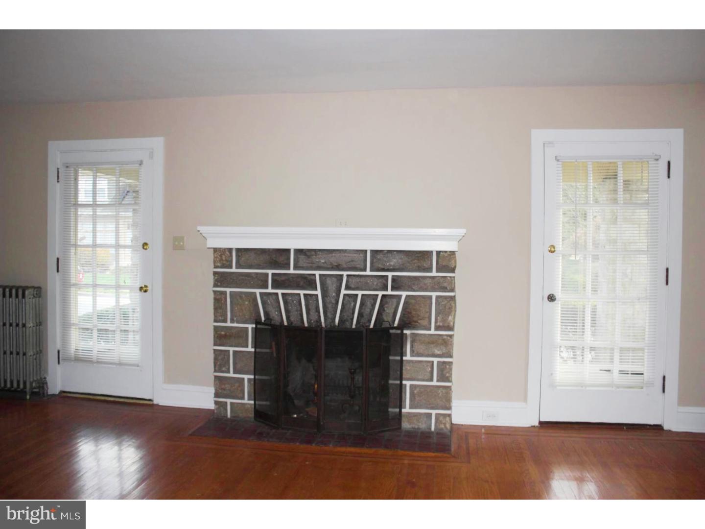 106 Strathmore Road Havertown, PA 19083 - Photo 4 of 19