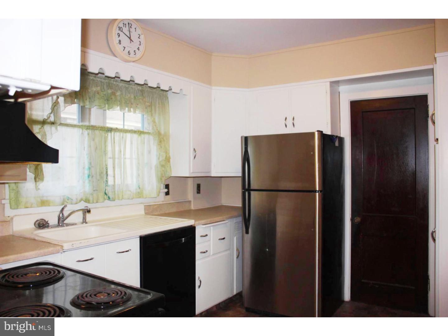 106 Strathmore Road Havertown, PA 19083 - Photo 9 of 19