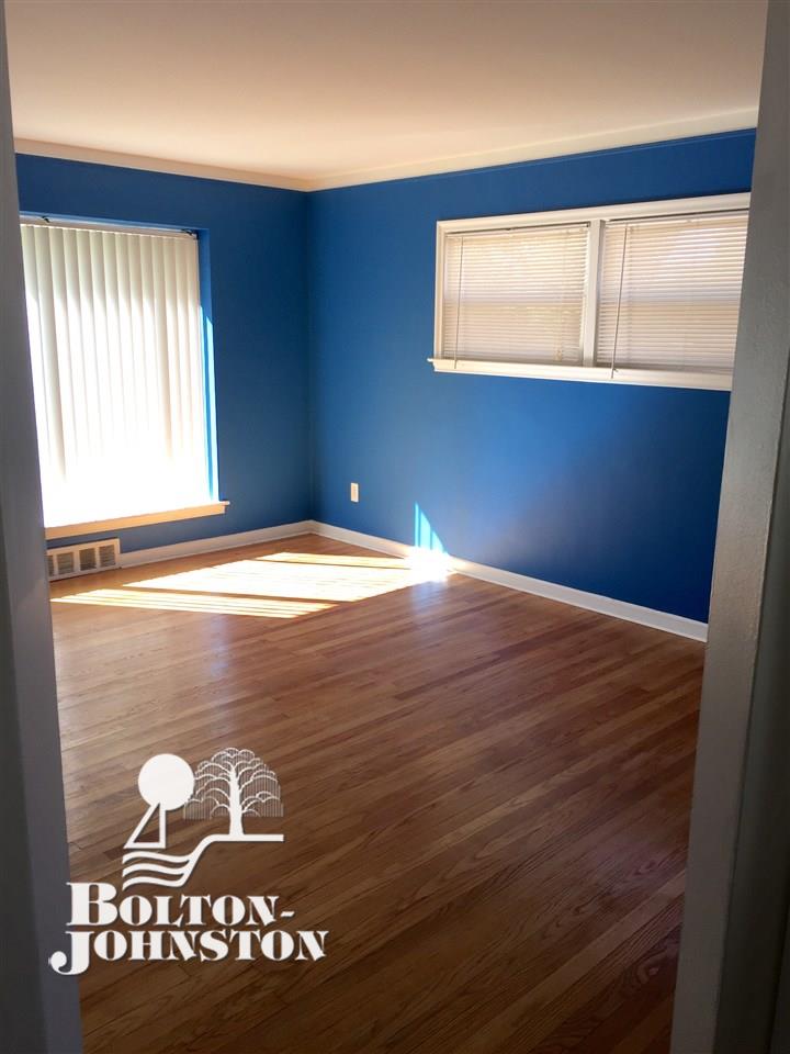 448 Alter Road Detroit, MI 48215 - Photo 14 of 14 1st Floor Living Room