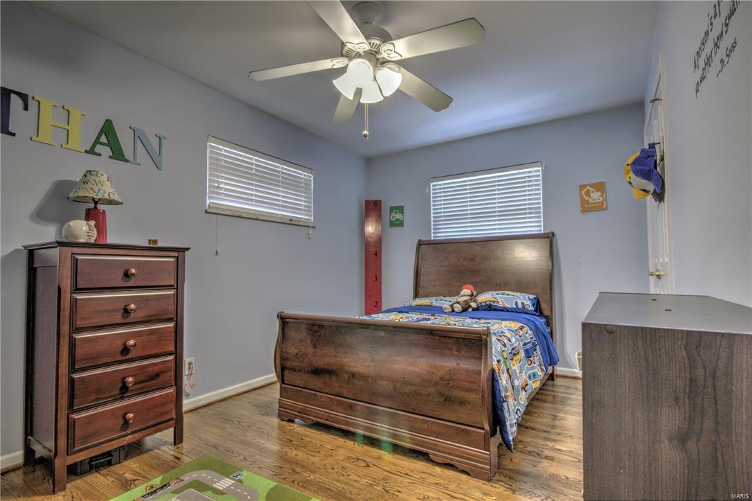 927 Buckley Road St. Louis, MO 63125 - Photo 14 of 22 Gallery Image 14