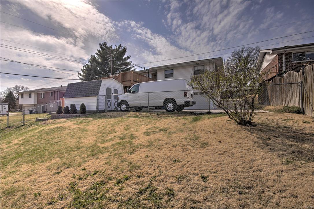 927 Buckley Road St. Louis, MO 63125 - Photo 19 of 22 Gallery Image 19