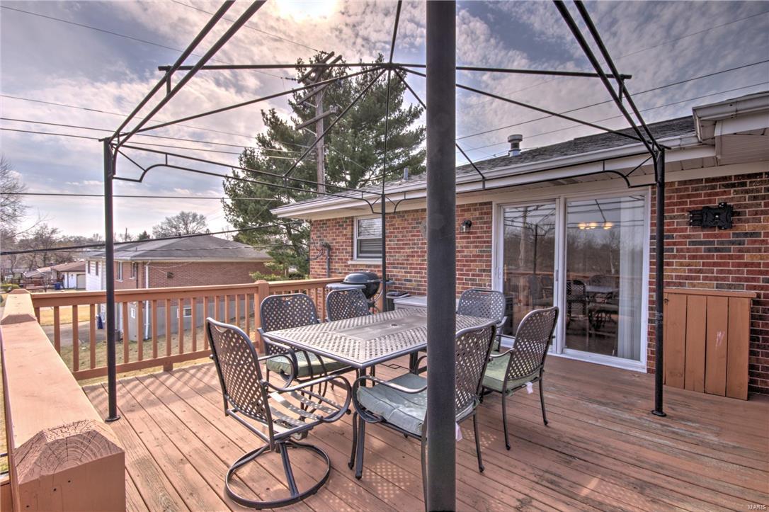 927 Buckley Road St. Louis, MO 63125 - Photo 21 of 22 Gallery Image 21