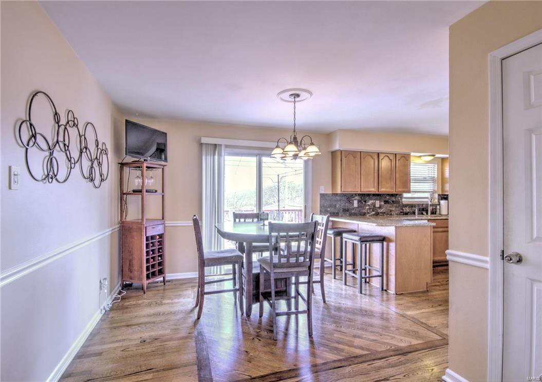 927 Buckley Road St. Louis, MO 63125 - Photo 9 of 22 Gallery Image 9