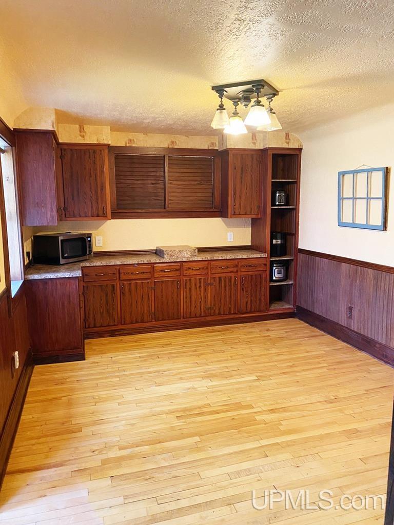 25679 Temple Street Calumet, MI 49913 - Photo 8 of 65