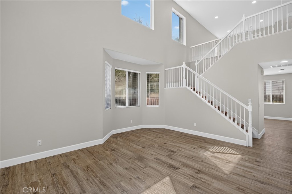 8258 Cheshire Road Orange, CA 92867 - Photo 5 of 55