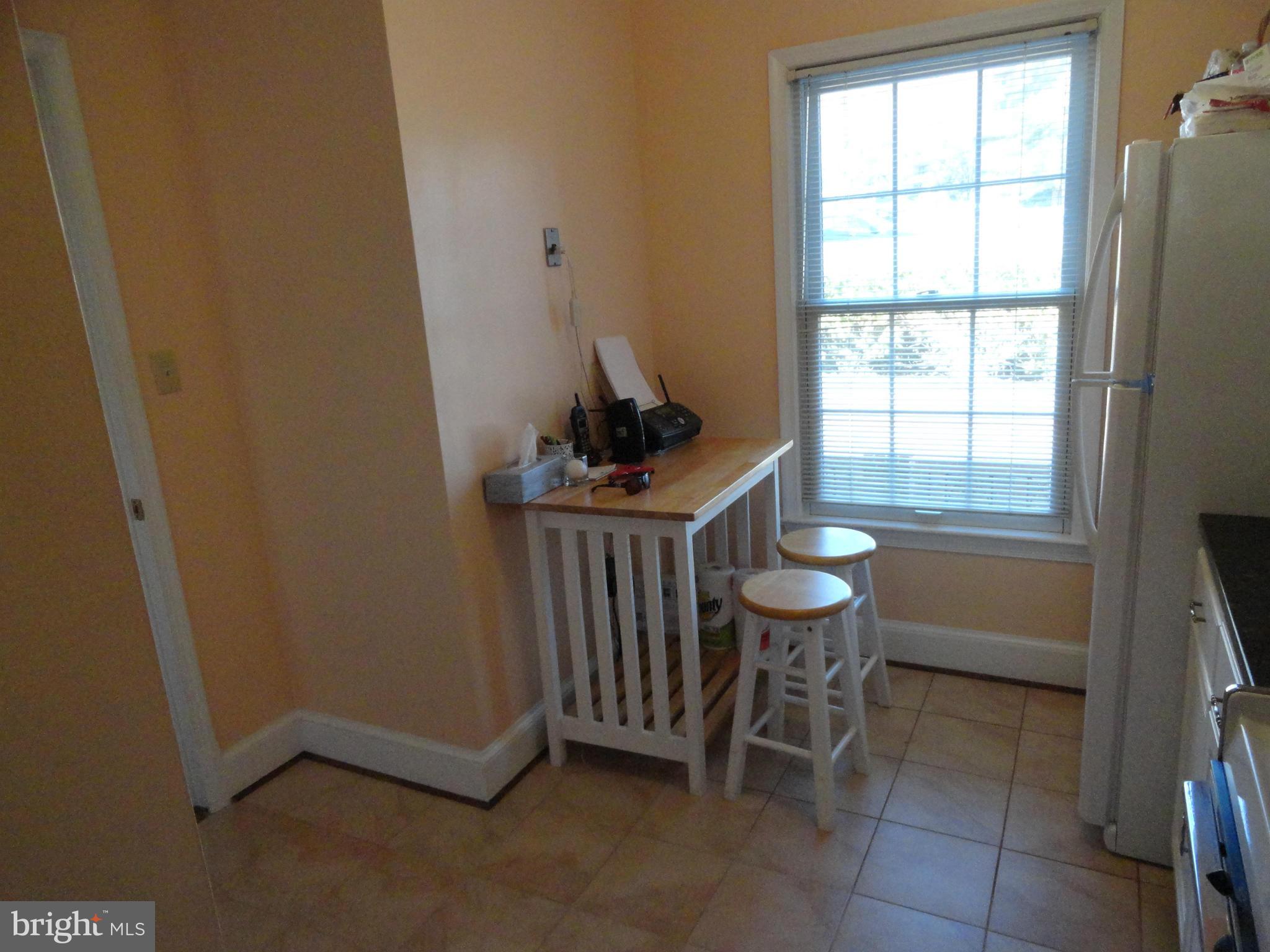 3233 Sutton Place Northwest, Unit A Washington, DC 20016 - Photo 8 of 25 Kitchen