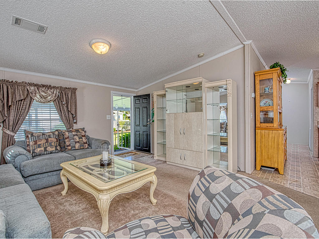 1915 Southwest Locks Road Stuart, FL 34997 - Photo 8 of 18 openliving2web