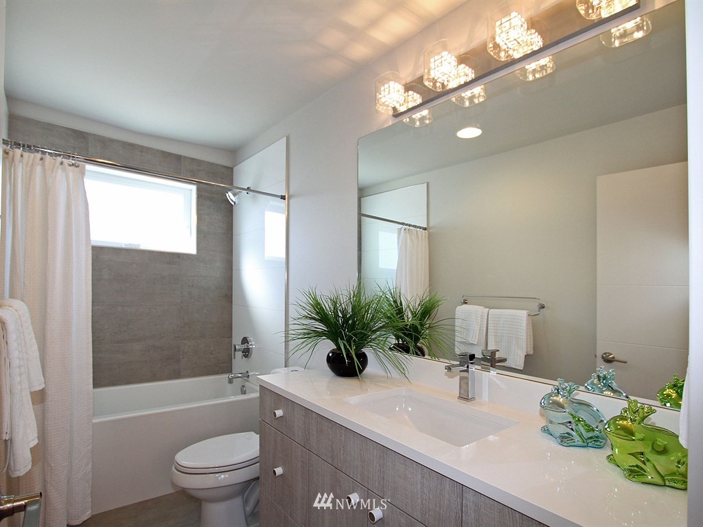 701 North 83rd Street Seattle, WA 98103 - Photo 12 of 18 Gallery Image 12