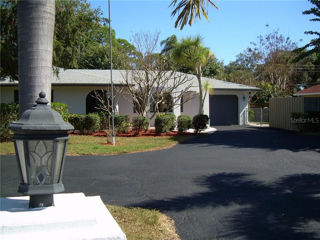 6101 South Beneva Road Sarasota, FL 34233 - Photo 1 of 1 Gallery Image 1