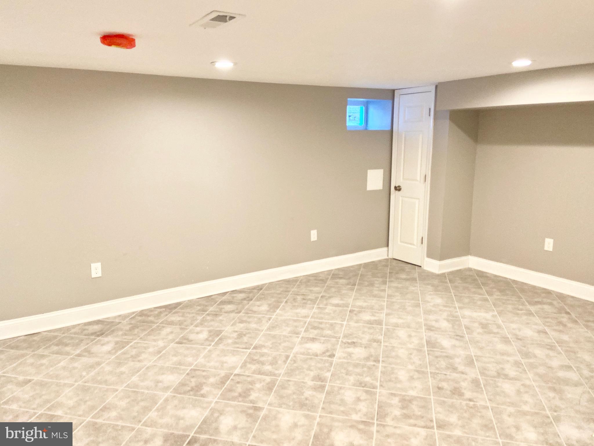 3920 Yolando Road Baltimore, MD 21218 - Photo 16 of 20